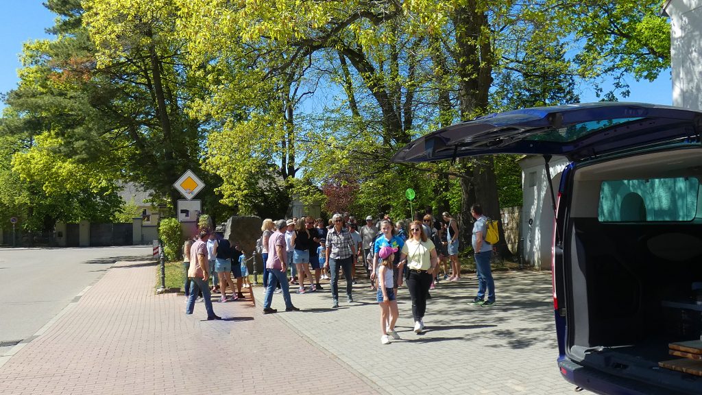 Frühjahrswanderung zur Roten Bank